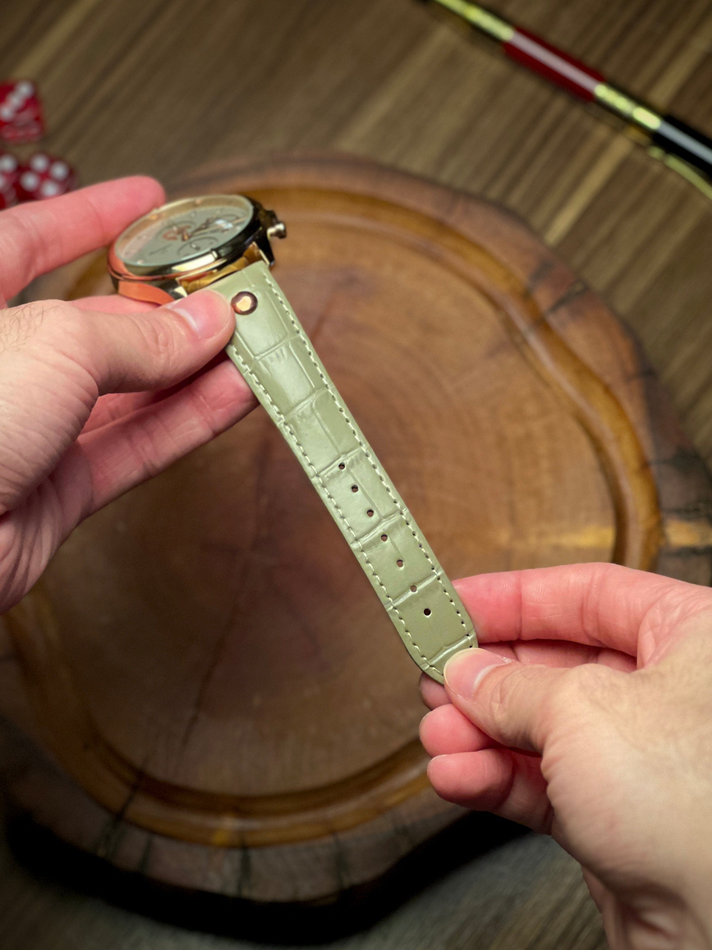 Veldune ChronoMind™ – 42mm Minimal Quartz Watch